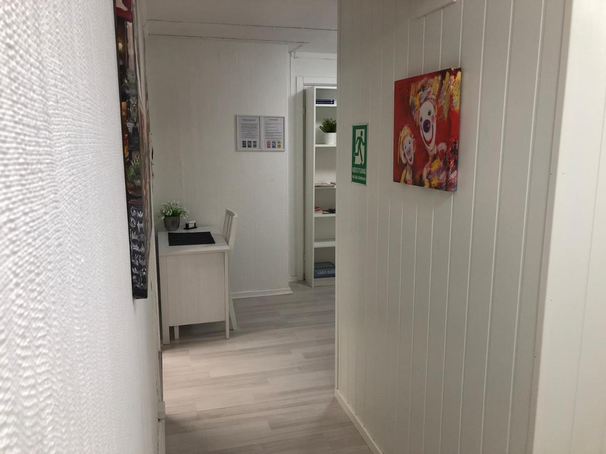 Vinstra Hostel Екстер'єр фото