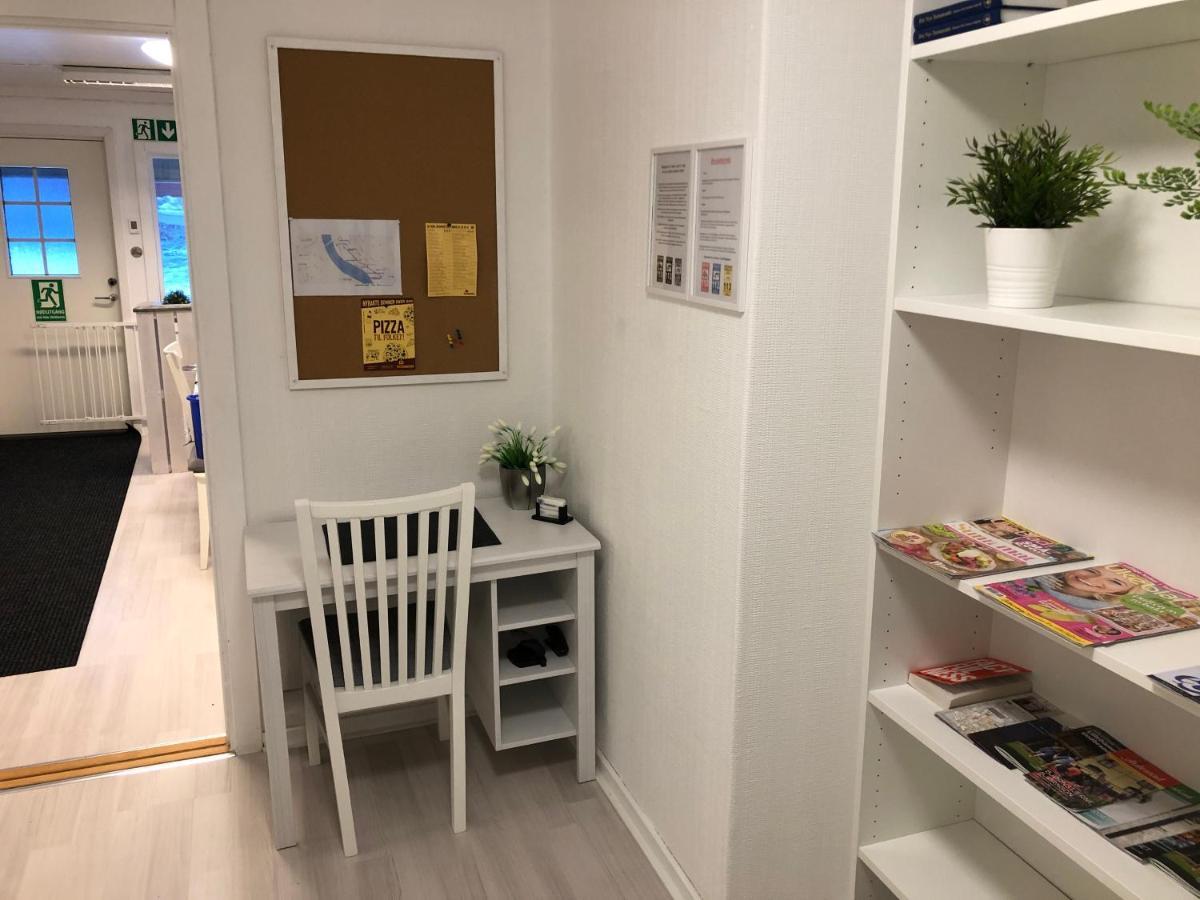 Vinstra Hostel Екстер'єр фото
