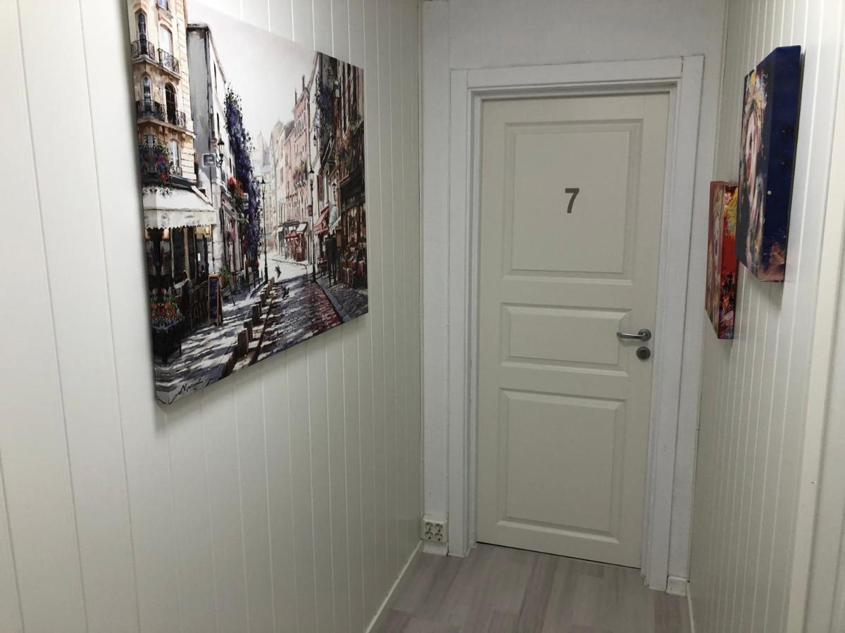 Vinstra Hostel Екстер'єр фото