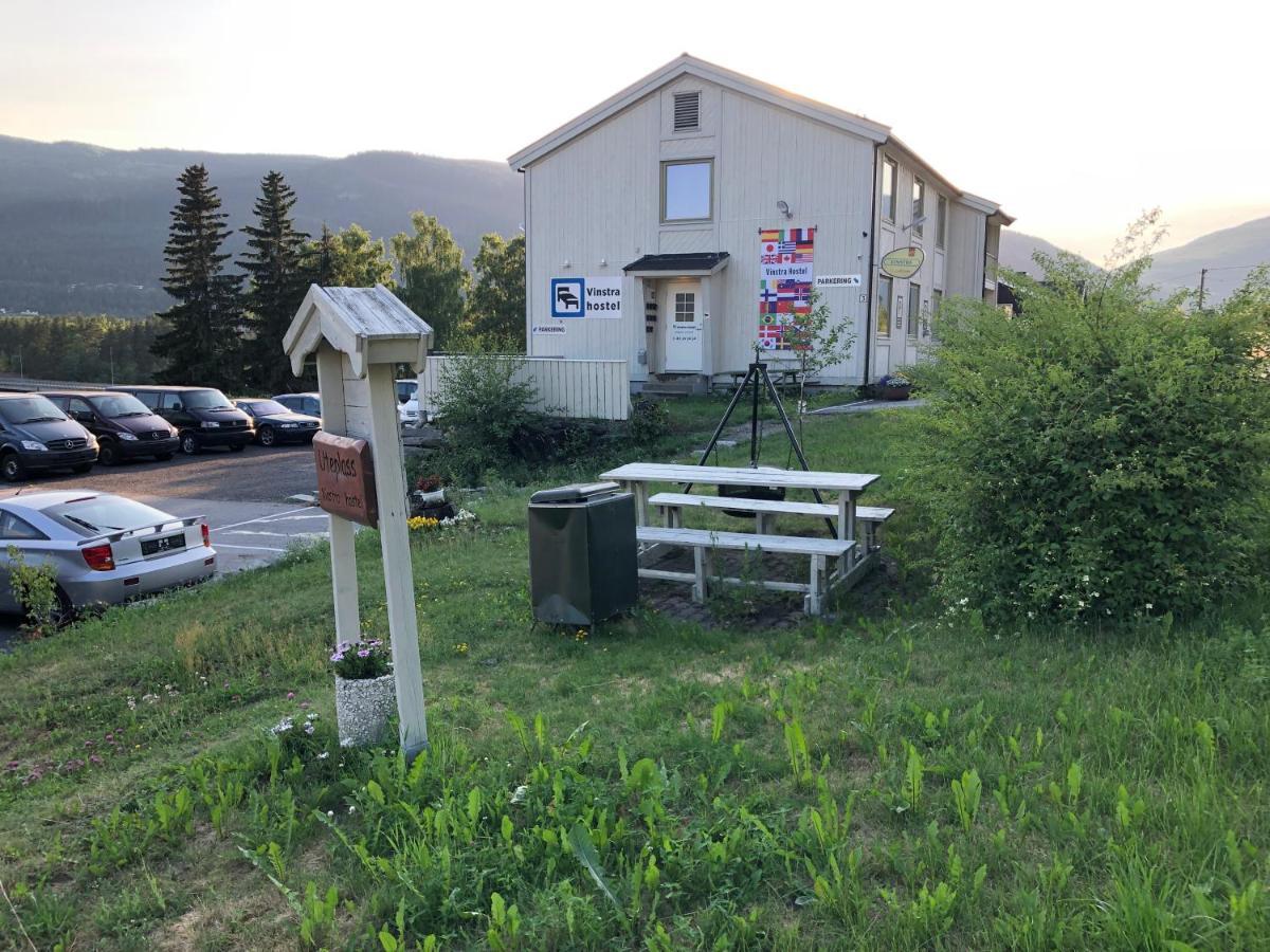 Vinstra Hostel Екстер'єр фото