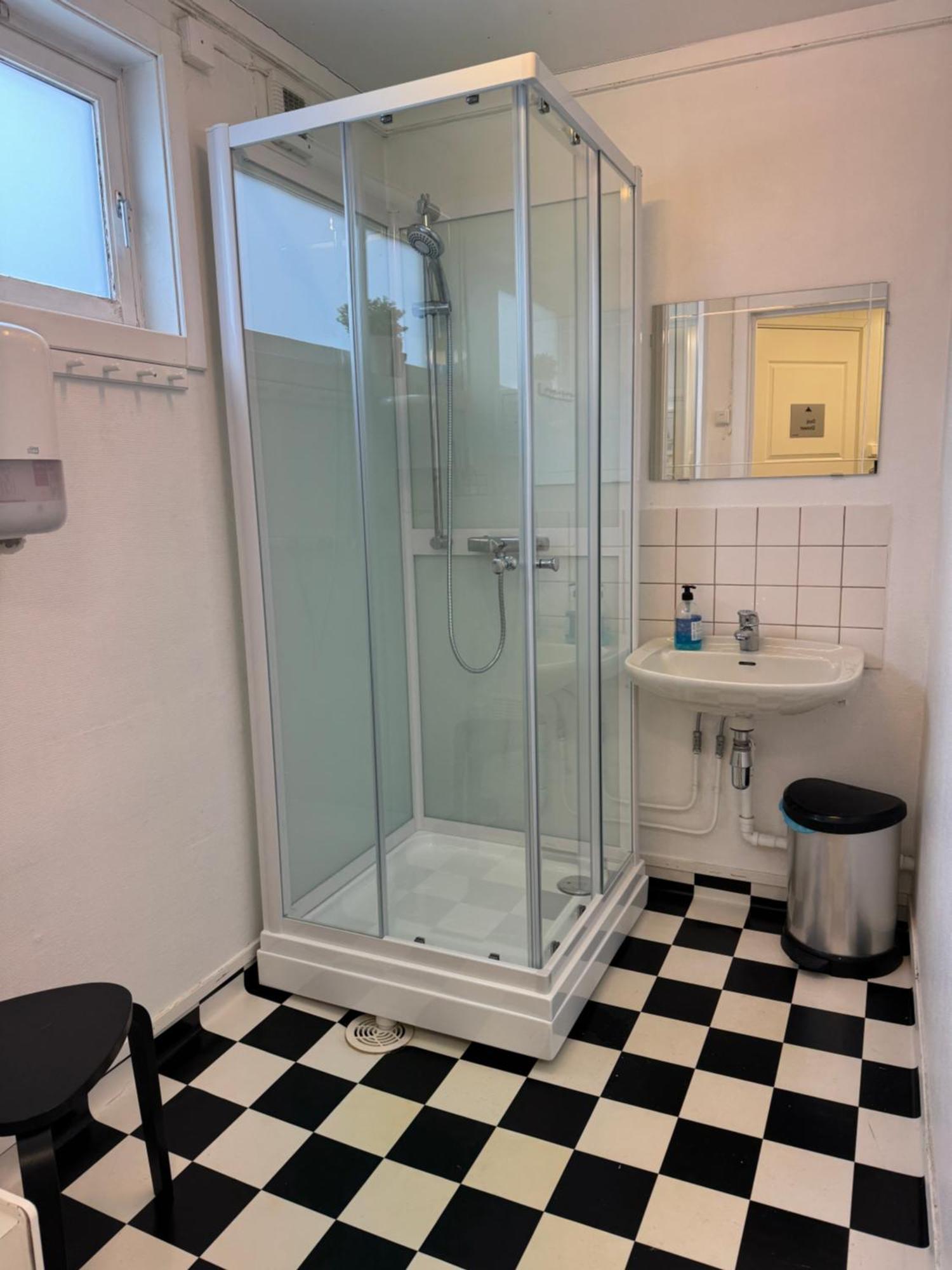 Vinstra Hostel Екстер'єр фото
