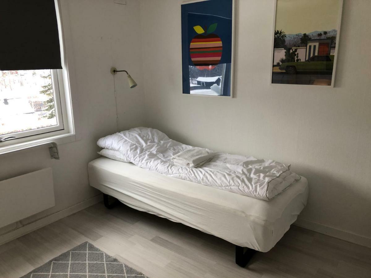Vinstra Hostel Екстер'єр фото